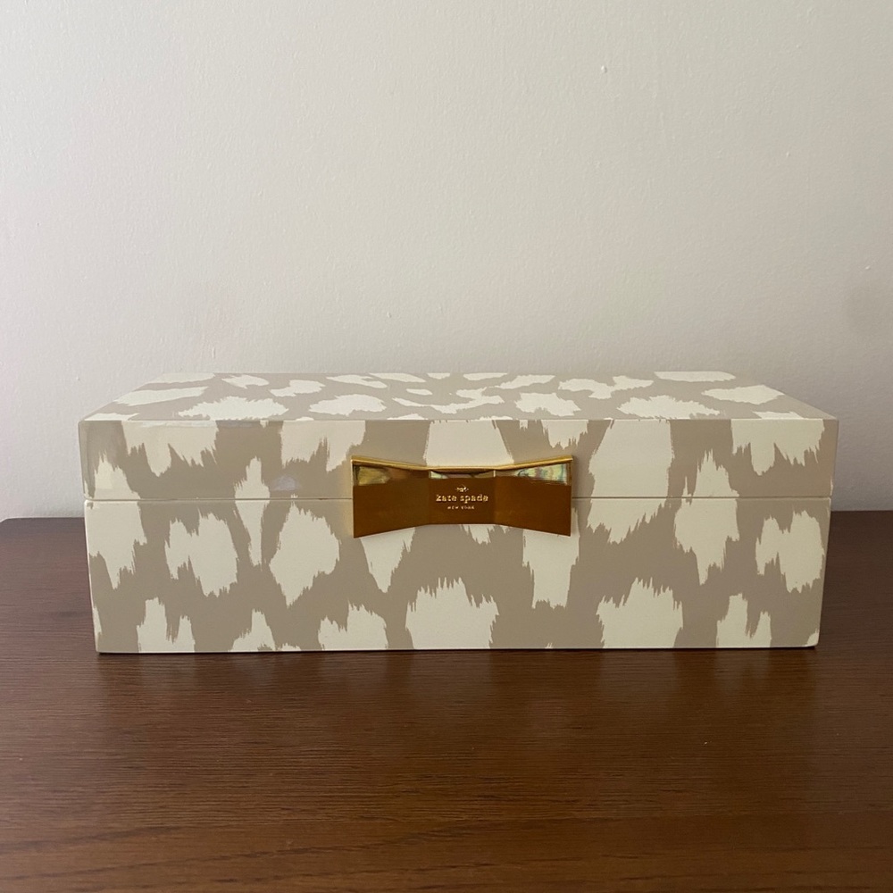 Kate Spade Jewelry Box